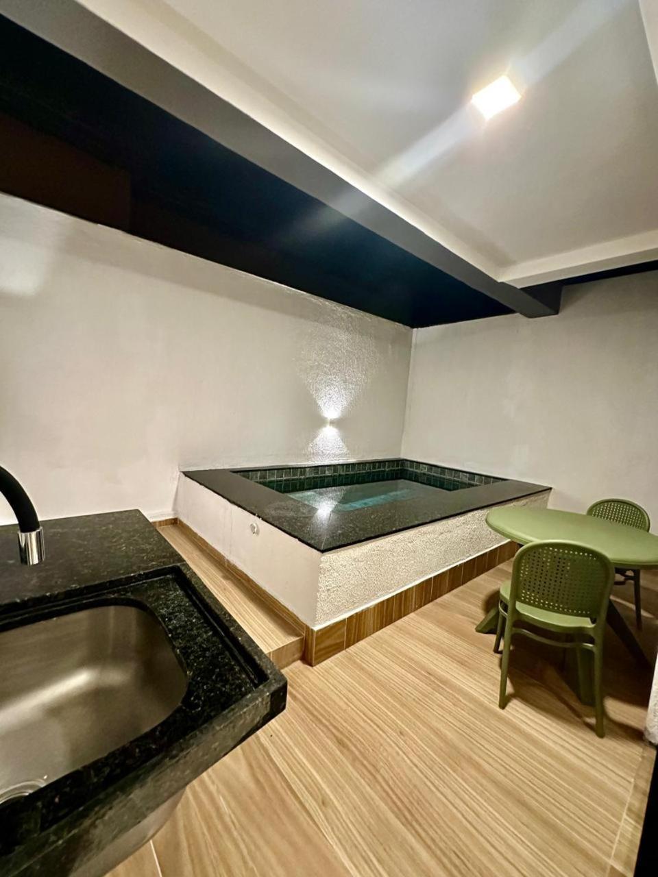 Apartamento Localizacao Porto Galinhas 50m Do Mar E Centrinho - Com E Sem Piscina Privativa Family Flats *
